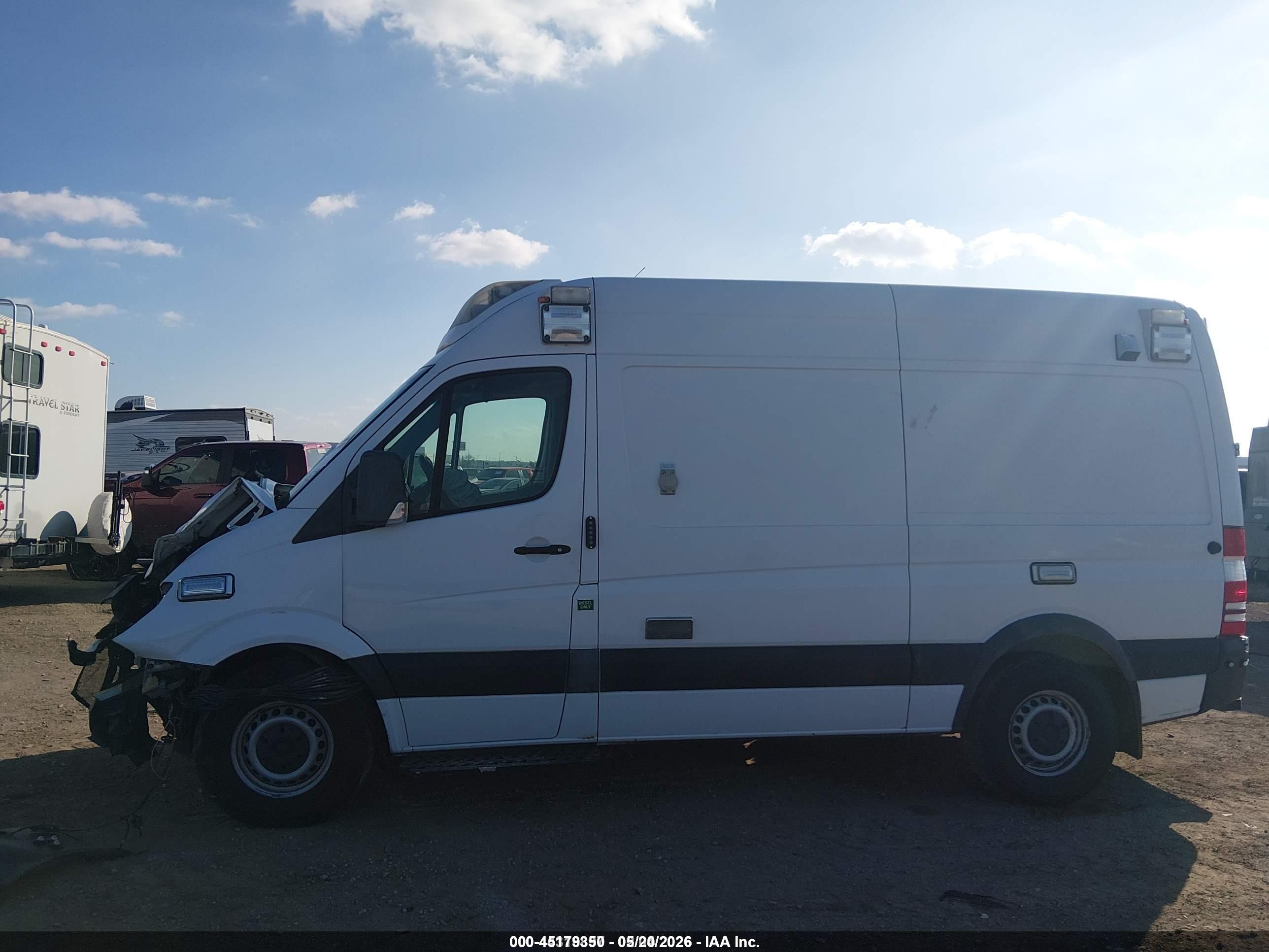 2017 MERCEDES-BENZ SPRINTER 2500 STANDARD ROOF V6