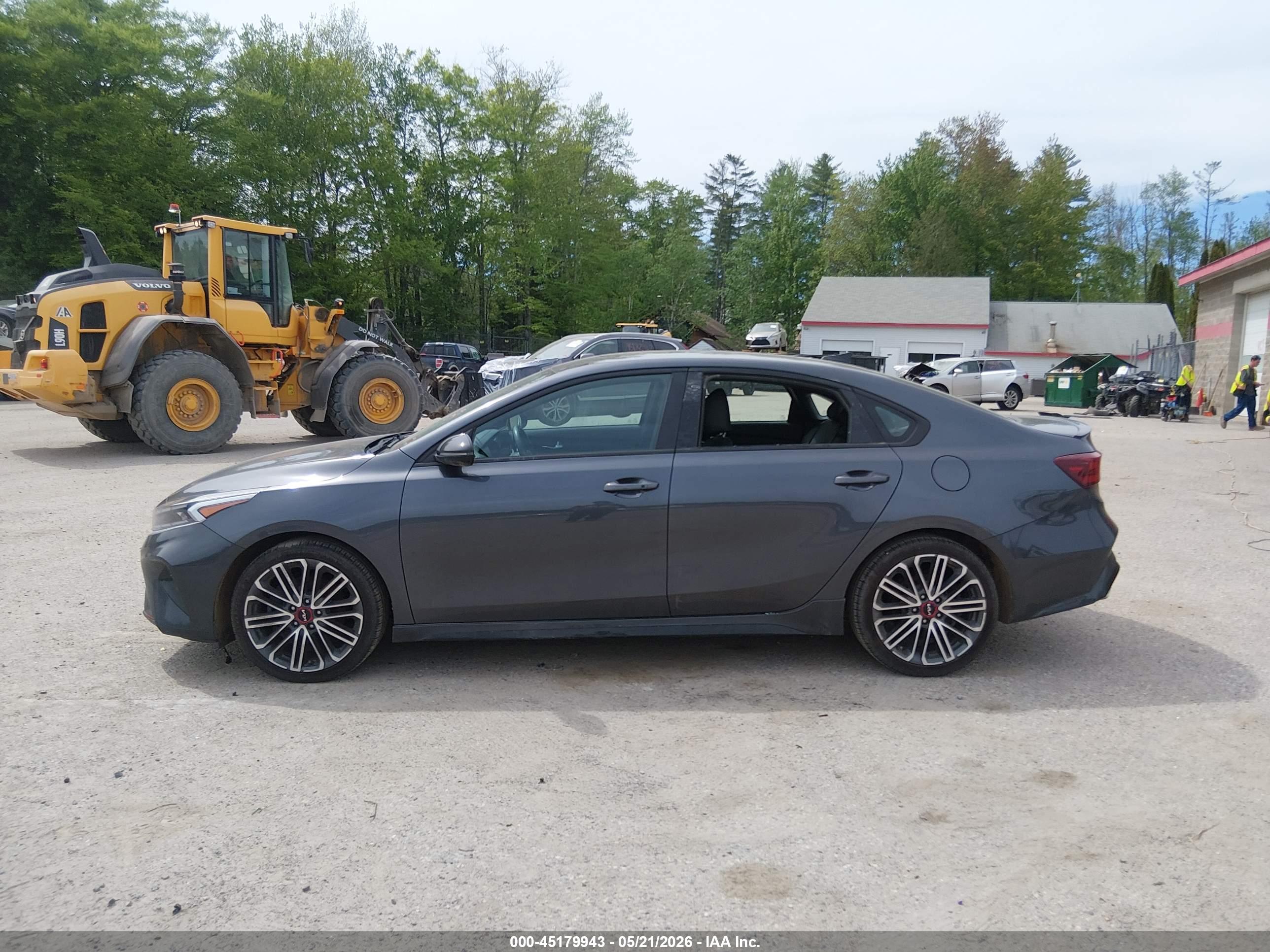 2023 KIA FORTE GT