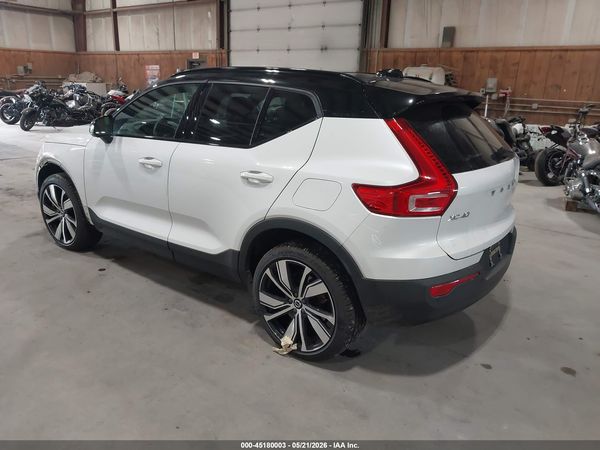2022 VOLVO XC40 RECHARGE PURE ELECTRIC P8 TWIN ULTIMATE