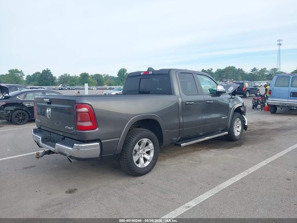 2020 RAM 1500 LARAMIE  4X4 6'4 BOX