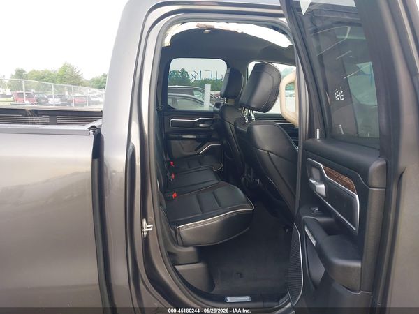 2020 RAM 1500 LARAMIE  4X4 6'4 BOX