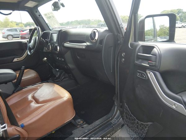 2017 JEEP WRANGLER UNLIMITED SAHARA 4X4