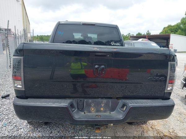 2016 RAM 1500 EXPRESS