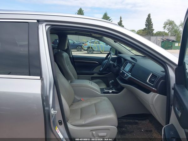 2016 TOYOTA HIGHLANDER LIMITED V6