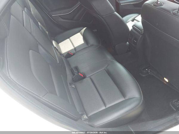 2020 MERCEDES-BENZ GLA 250 GLA250 — I8