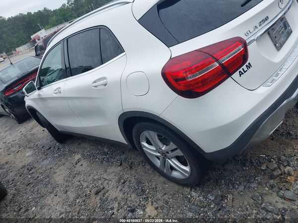 2020 MERCEDES-BENZ GLA 250 GLA250 — I117
