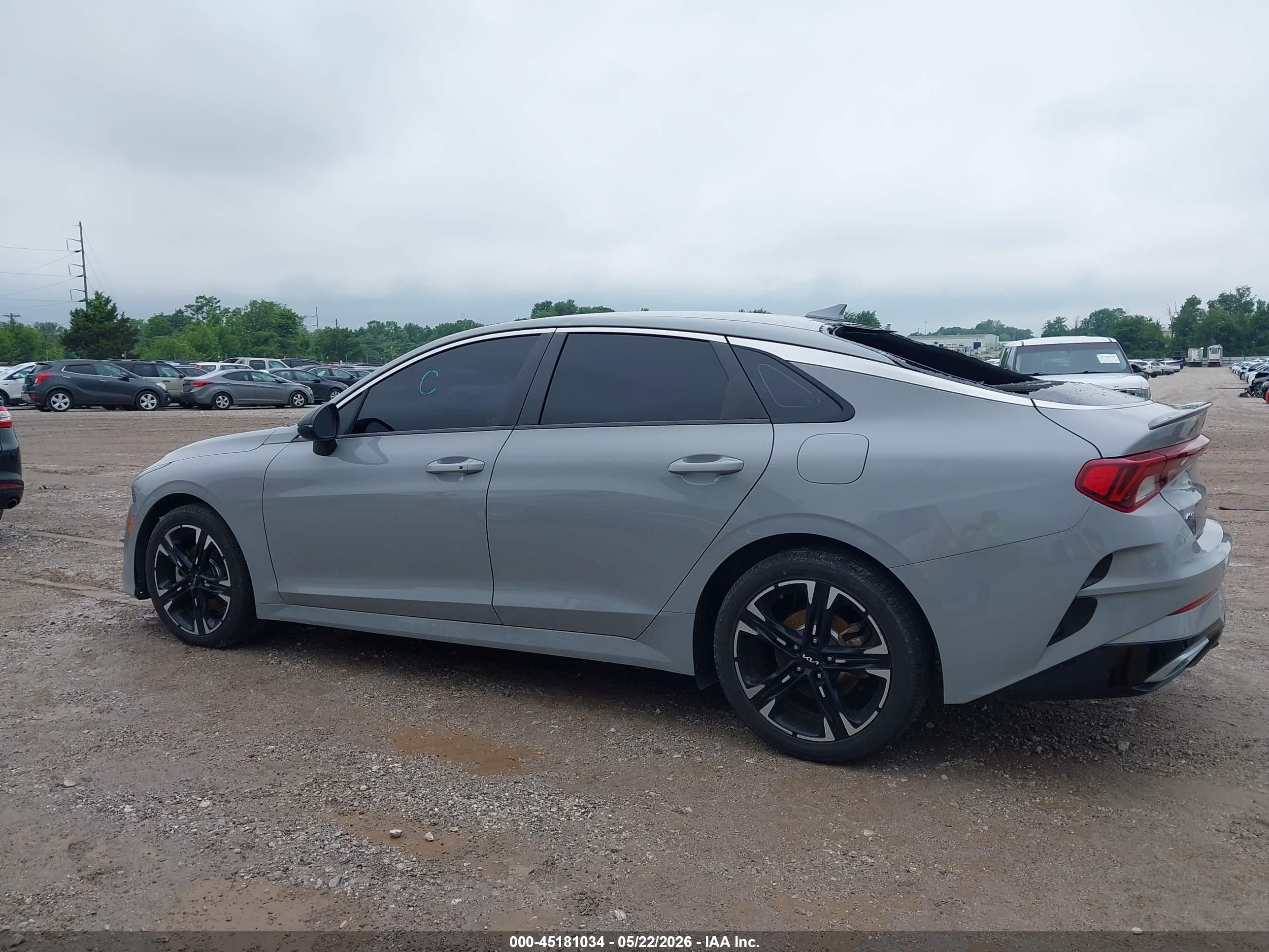 2022 KIA K5 GT-LINE