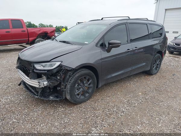 2022 CHRYSLER PACIFICA TOURING L AWD