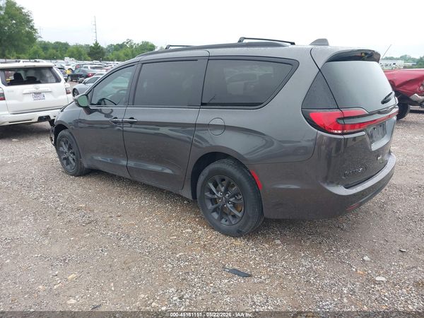 2022 CHRYSLER PACIFICA TOURING L AWD
