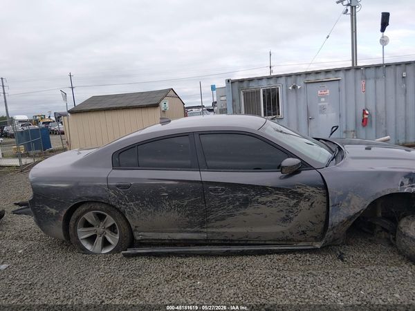 2016 DODGE CHARGER SXT