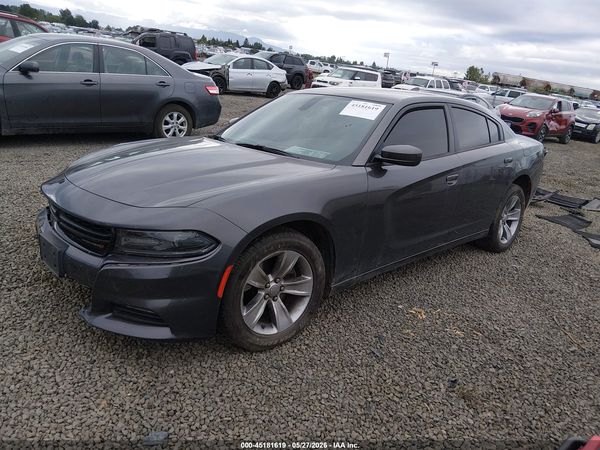 2016 DODGE CHARGER SXT