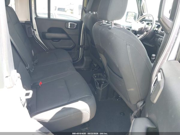 2019 JEEP WRANGLER UNLIMITED SAHARA 4X4