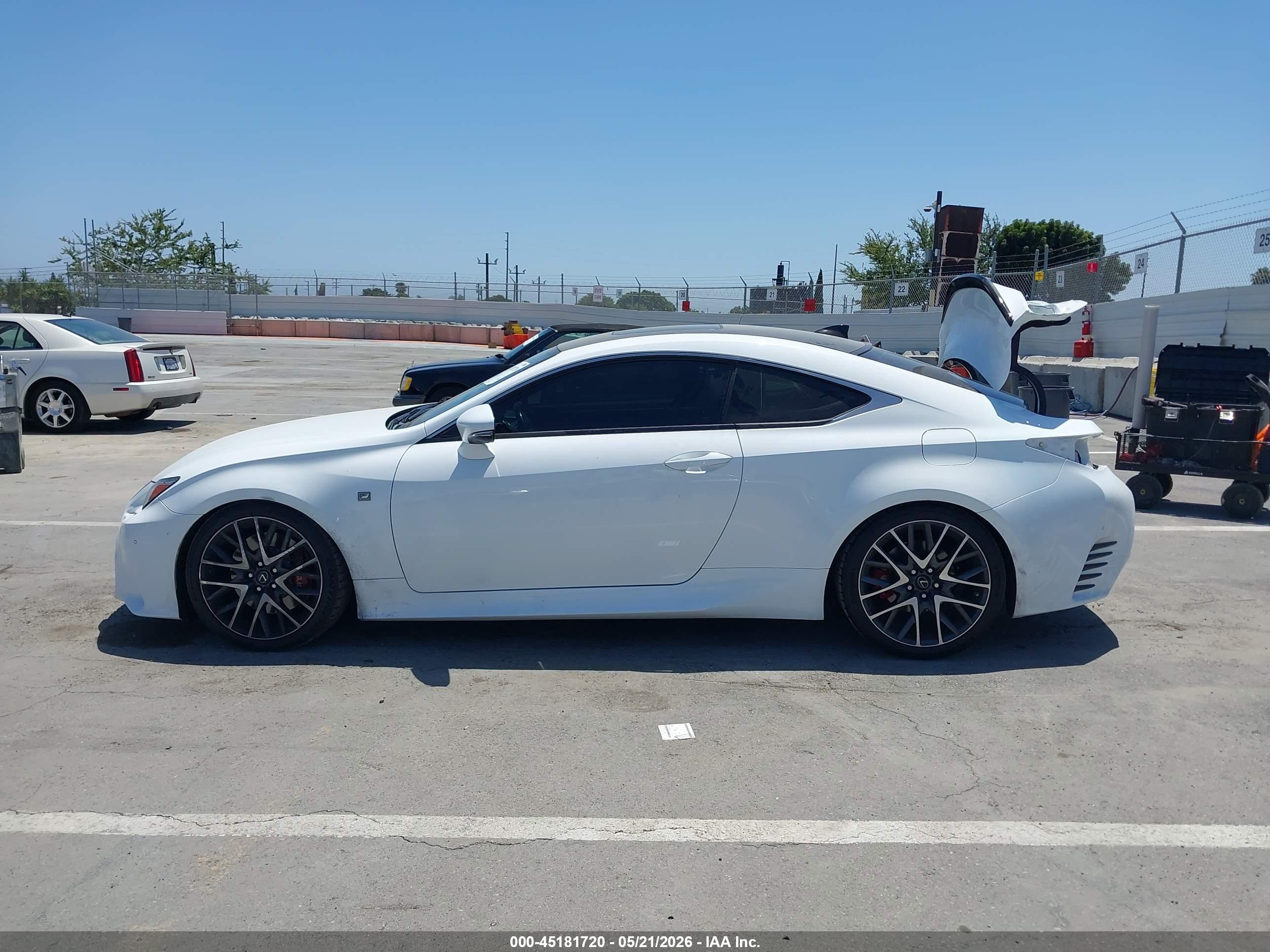 2016 LEXUS RC 200T