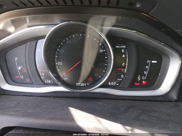 2016 VOLVO XC70 T5 PREMIER