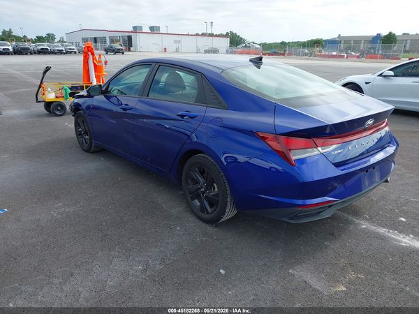 2022 HYUNDAI ELANTRA SEL