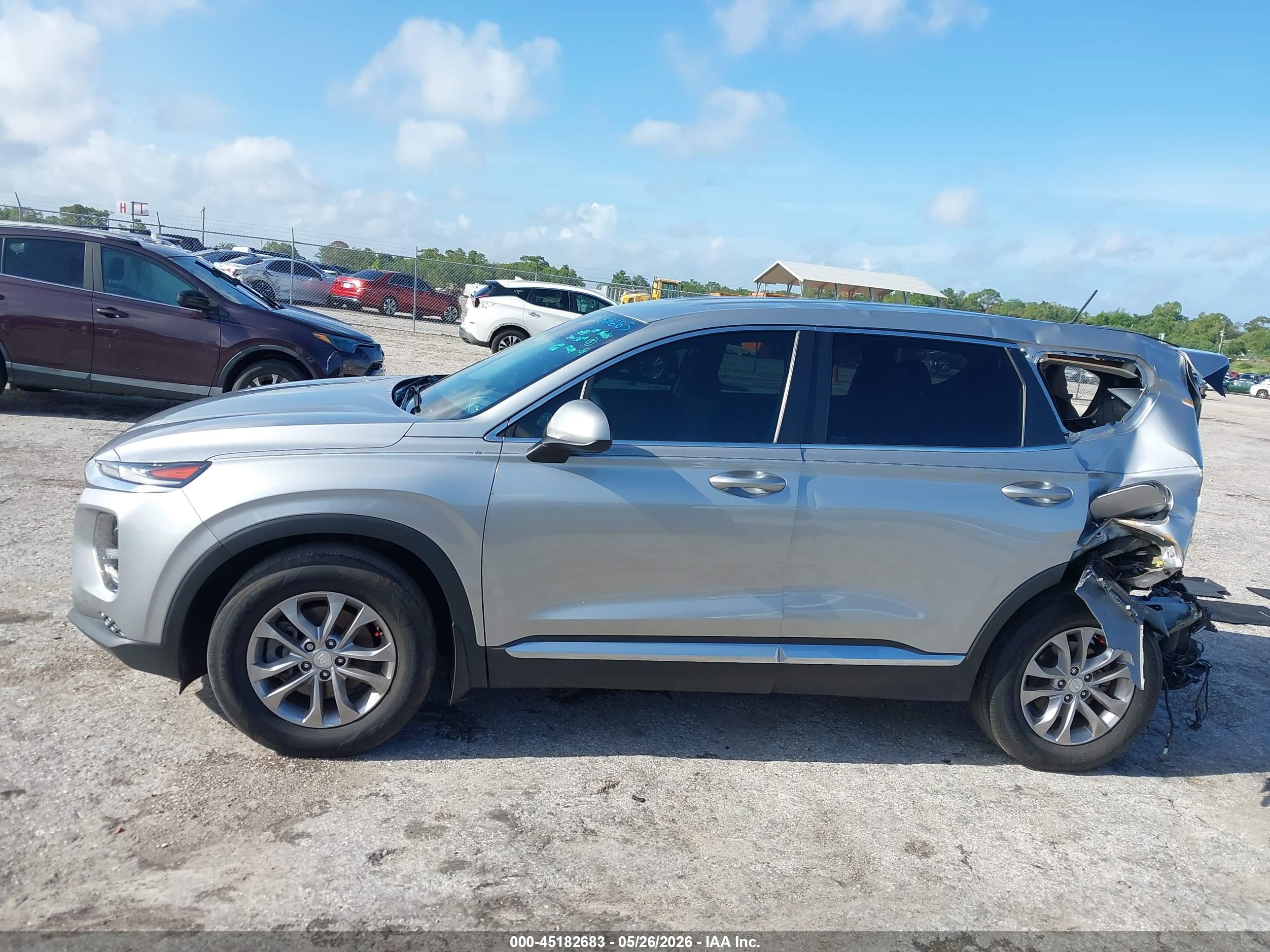 2020 HYUNDAI SANTA FE SE