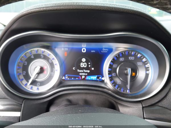2020 CHRYSLER 300 TOURING L — I7