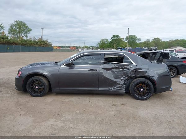 2020 CHRYSLER 300 TOURING L — I117