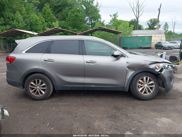 2017 KIA SORENTO 2.4L LX