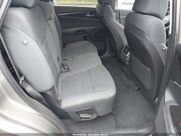 2017 KIA SORENTO 2.4L LX