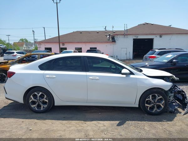 2021 KIA FORTE LXS