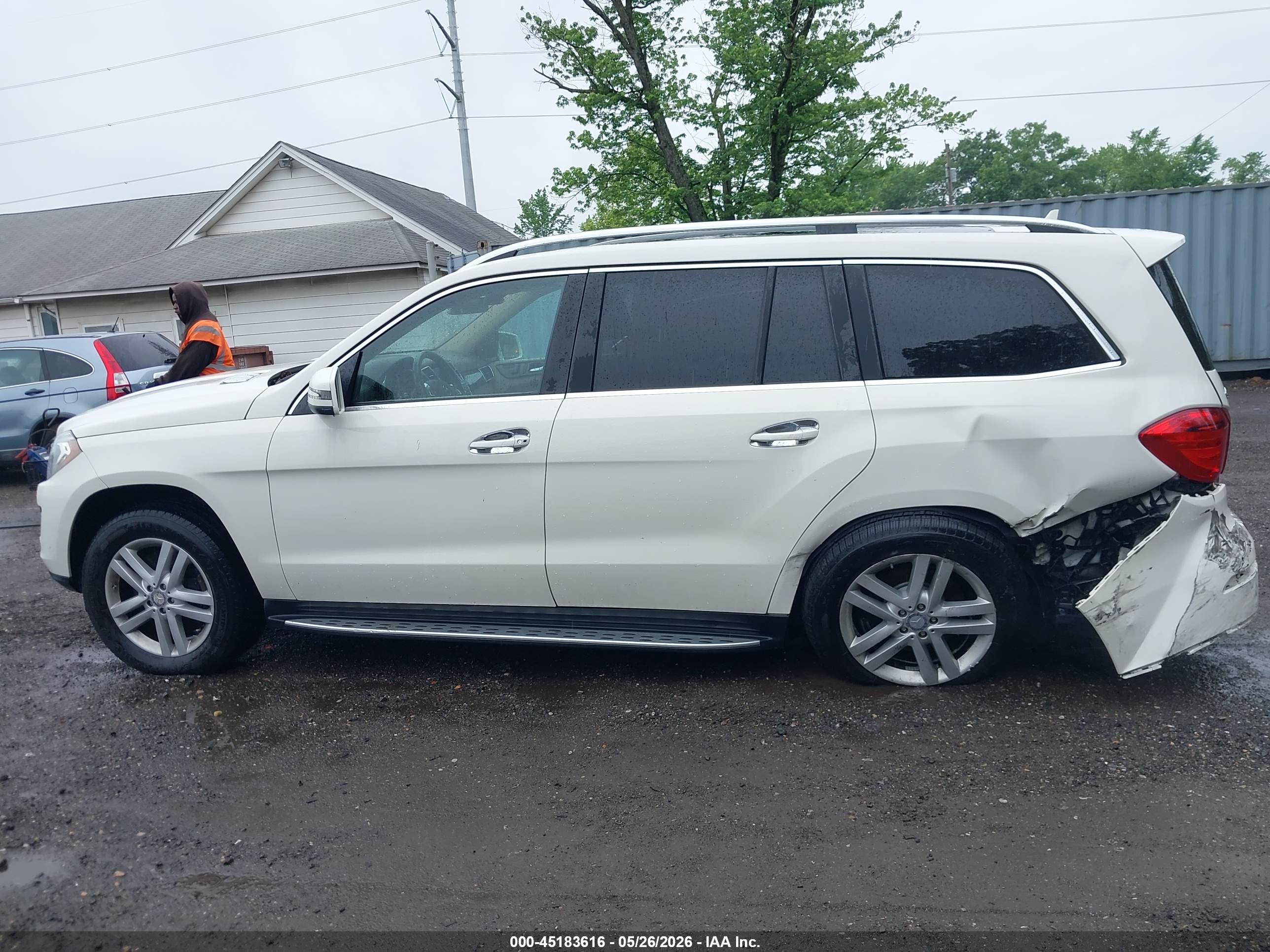 2013 MERCEDES-BENZ GL 450 4MATIC