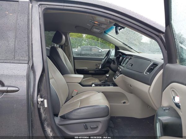 2017 KIA SEDONA SX