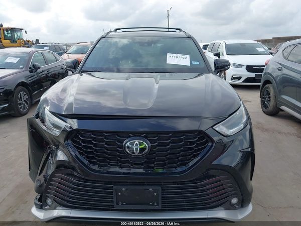2024 TOYOTA HIGHLANDER XSE