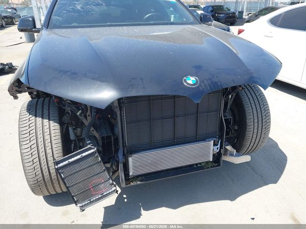 2025 BMW X6 XDRIVE40I