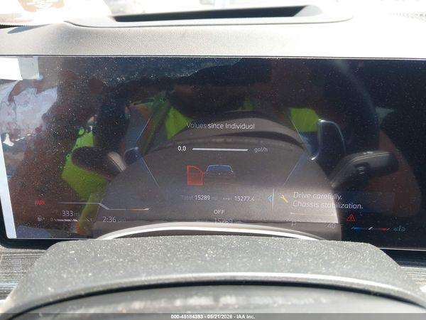 2025 BMW X6 XDRIVE40I