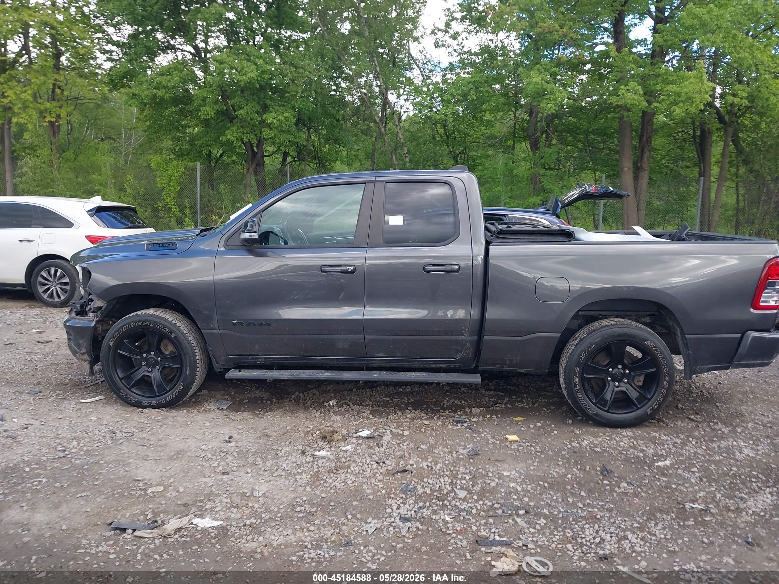 2021 RAM 1500 BIG HORN  4X4 6'4 BOX
