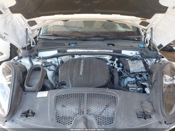 2021 PORSCHE MACAN Base