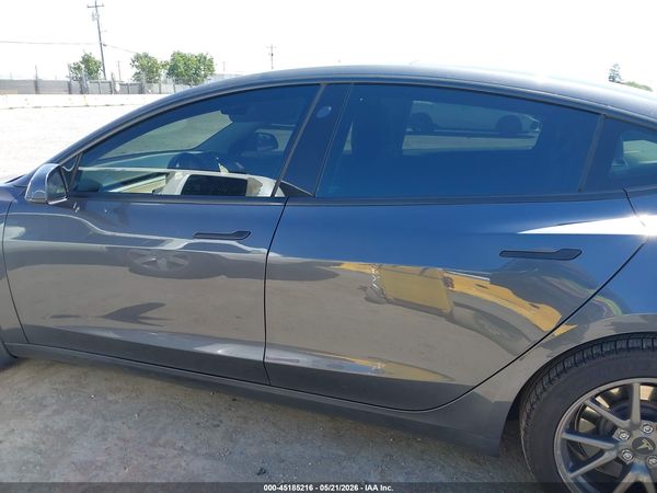 2019 TESLA MODEL 3