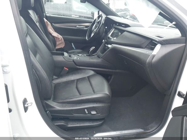 2022 CADILLAC XT5 FWD LUXURY