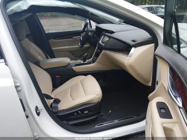 2019 CADILLAC XT5 Premium Luxury