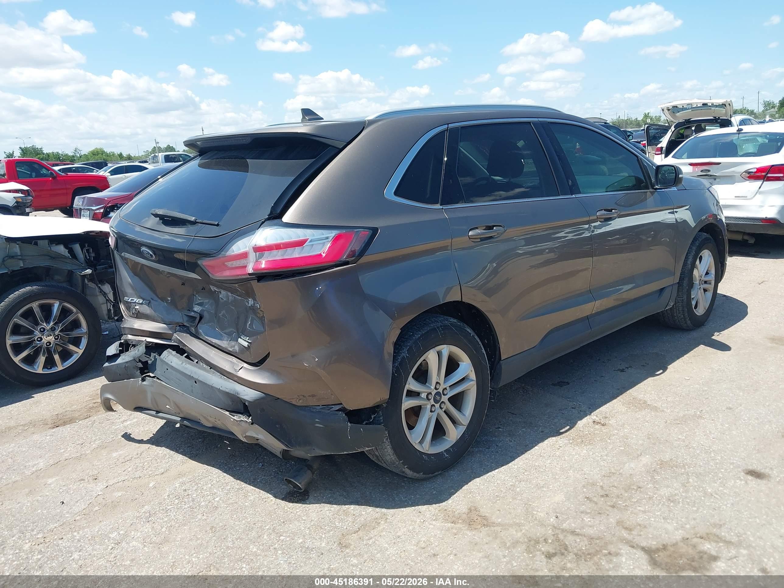 2019 FORD EDGE SEL — I4