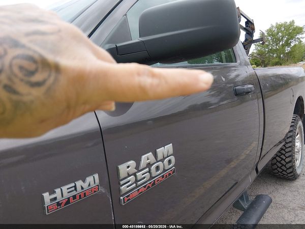 2018 RAM 2500 TRADESMAN  4X4 8' BOX