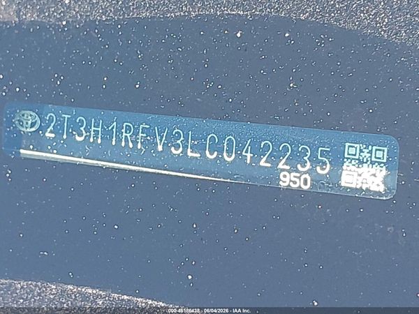 2020 TOYOTA RAV4 LE