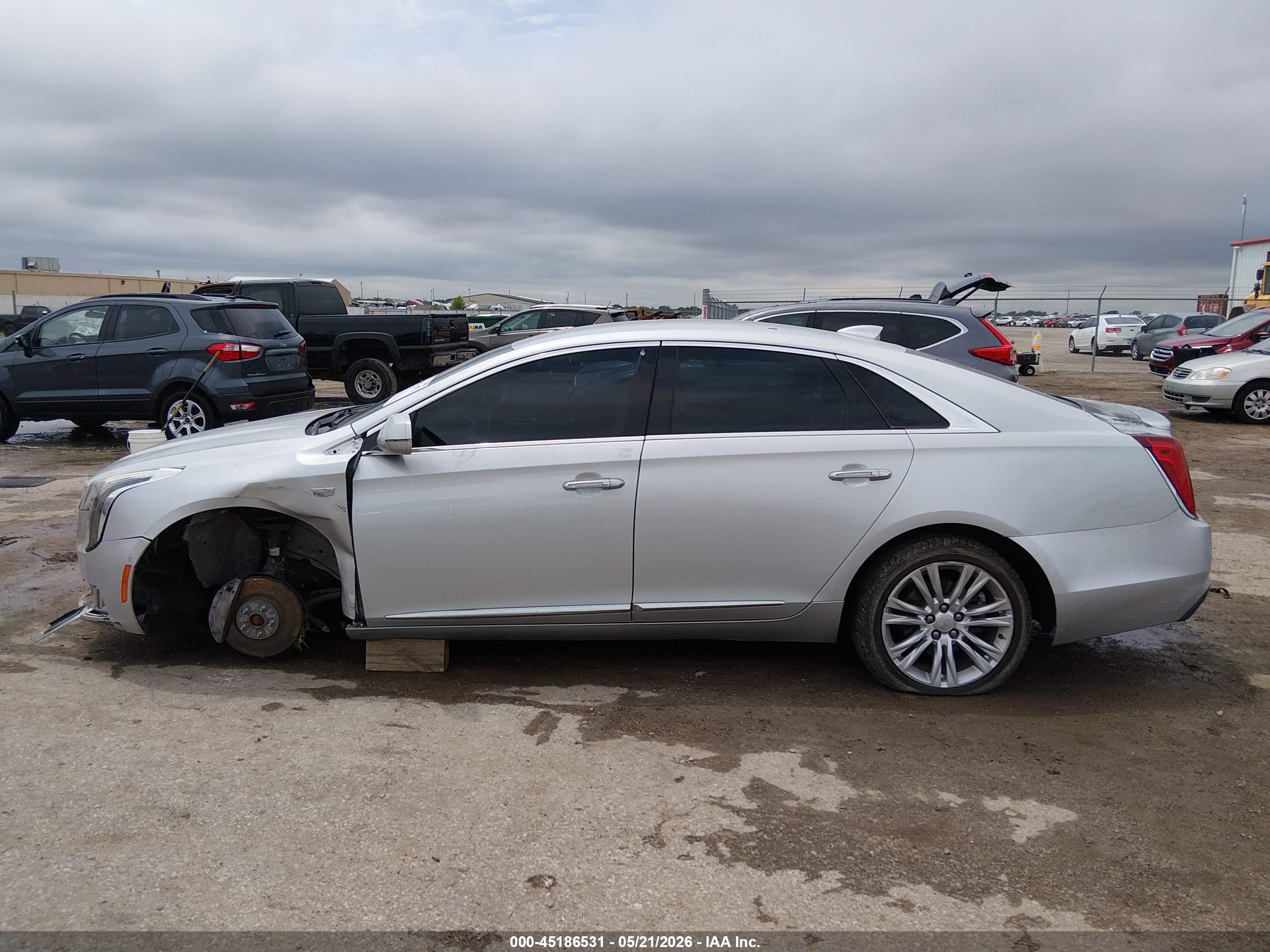 2018 CADILLAC XTS LUXURY