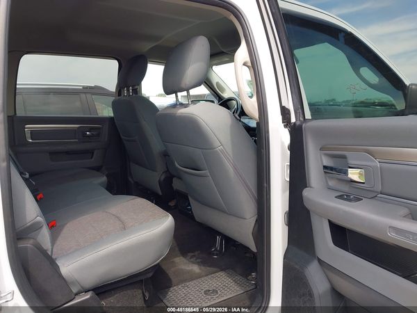 2017 RAM 1500 BIG HORN  4X2 6'4 BOX