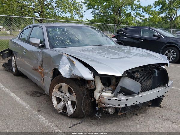 2014 DODGE CHARGER SE