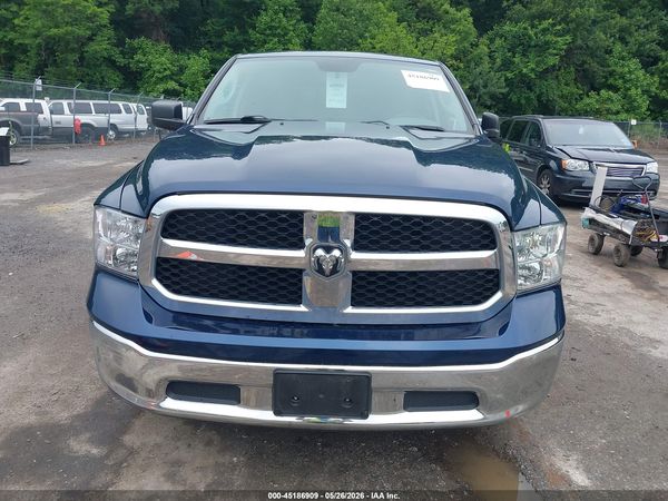 2019 RAM 1500 CLASSIC SLT  4X4 6'4 BOX
