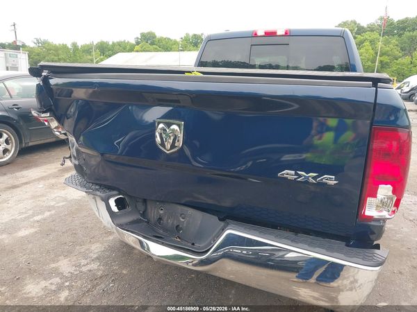 2019 RAM 1500 CLASSIC SLT  4X4 6'4 BOX