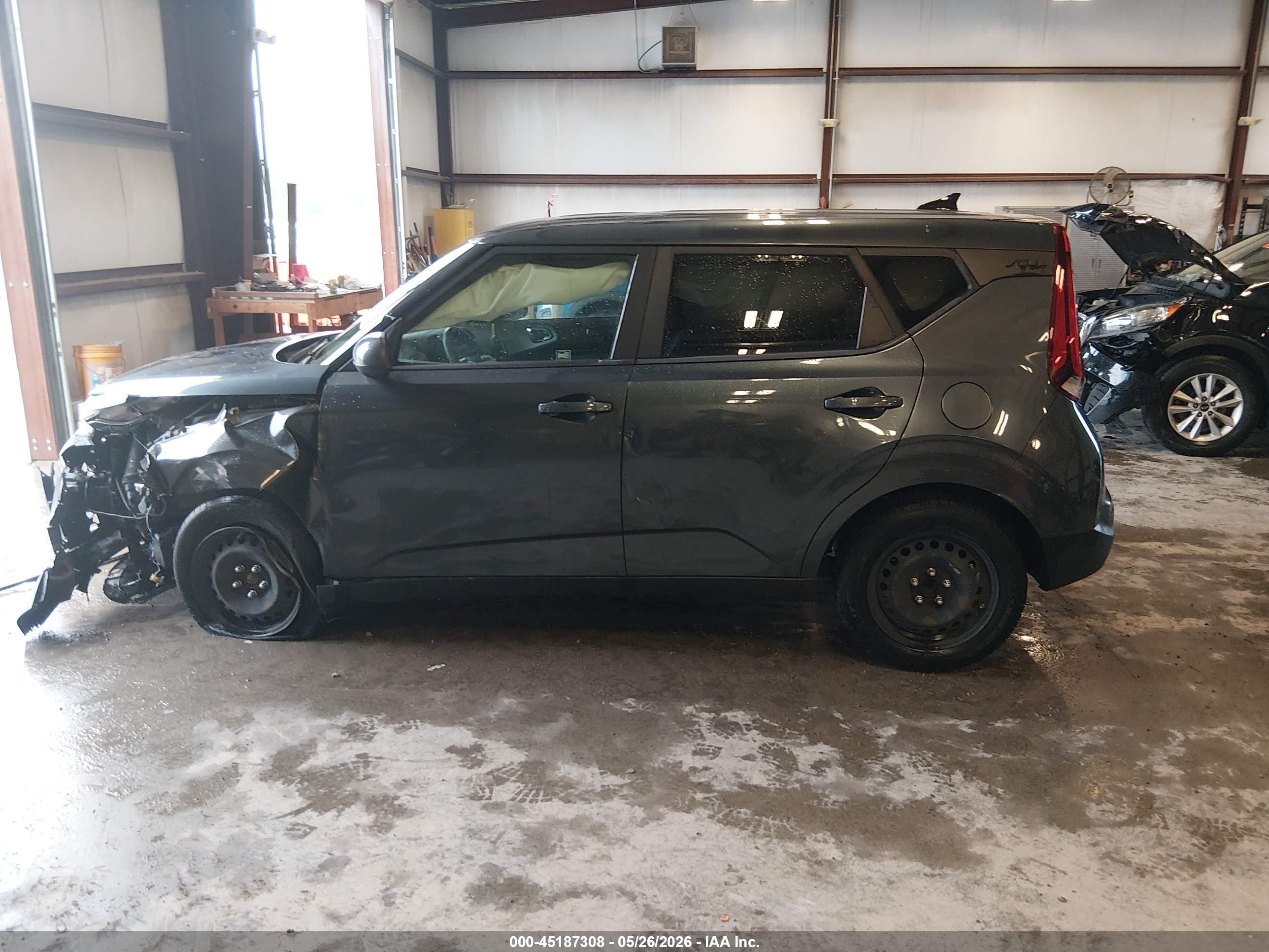 2020 KIA SOUL LX