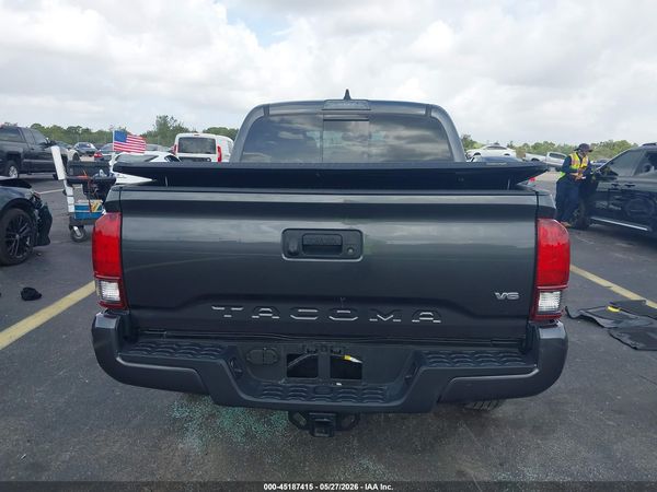 2022 TOYOTA TACOMA SR5 V6