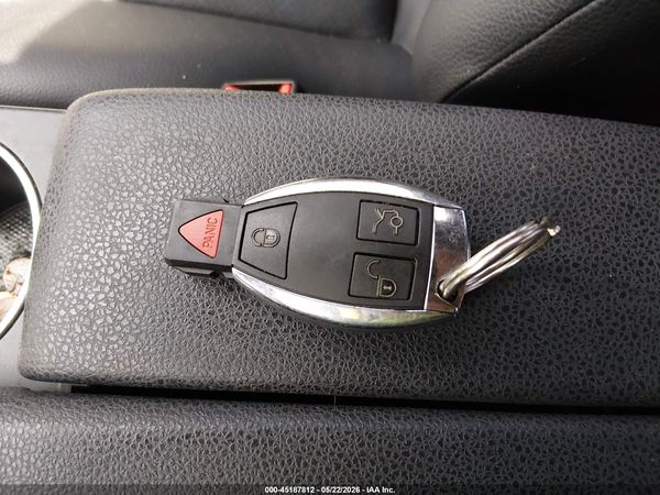 2011 MERCEDES-BENZ C 300 C300 4-MATIC