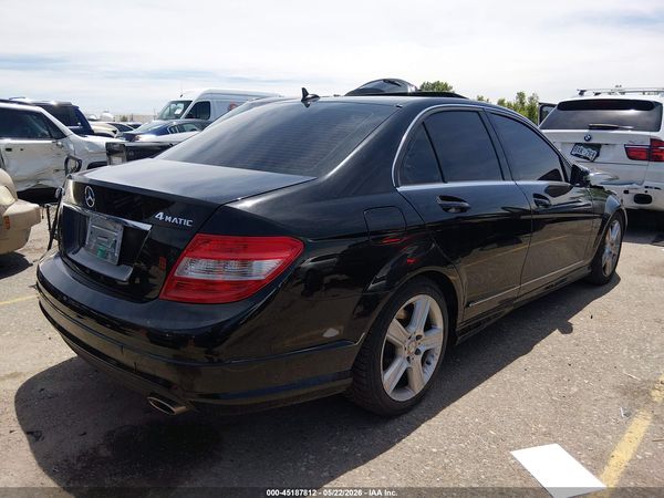 2011 MERCEDES-BENZ C 300 C300 4-MATIC