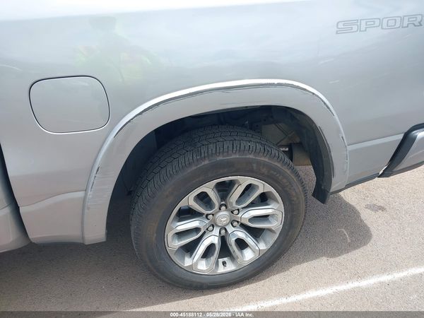 2021 RAM 1500 LARAMIE  4X2 5'7 BOX