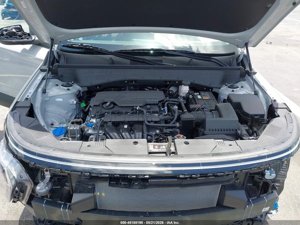 2025 HYUNDAI KONA SE