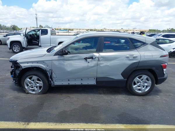 2025 HYUNDAI KONA SE